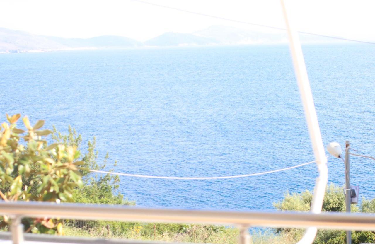 Apartments Vila Roboci Sarandë Eksteriør billede