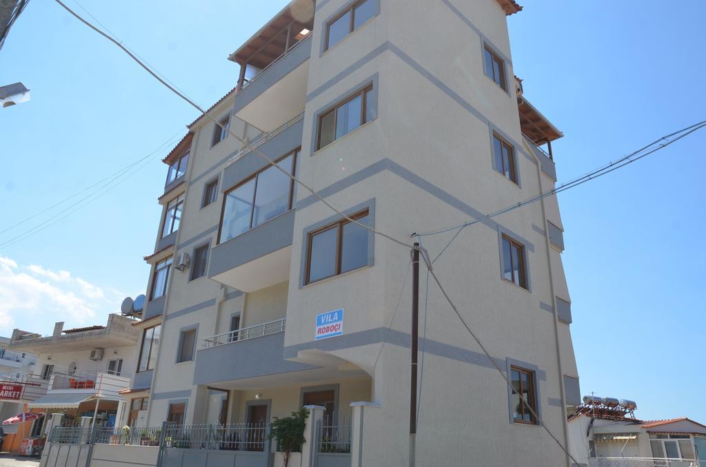 Apartments Vila Roboci Sarandë Eksteriør billede
